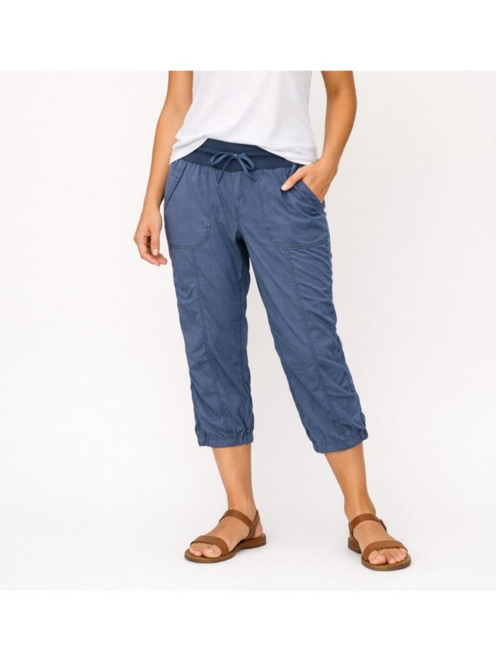 The North Face Women’s Blue Cropped Drawstring Pants – Size M Regular